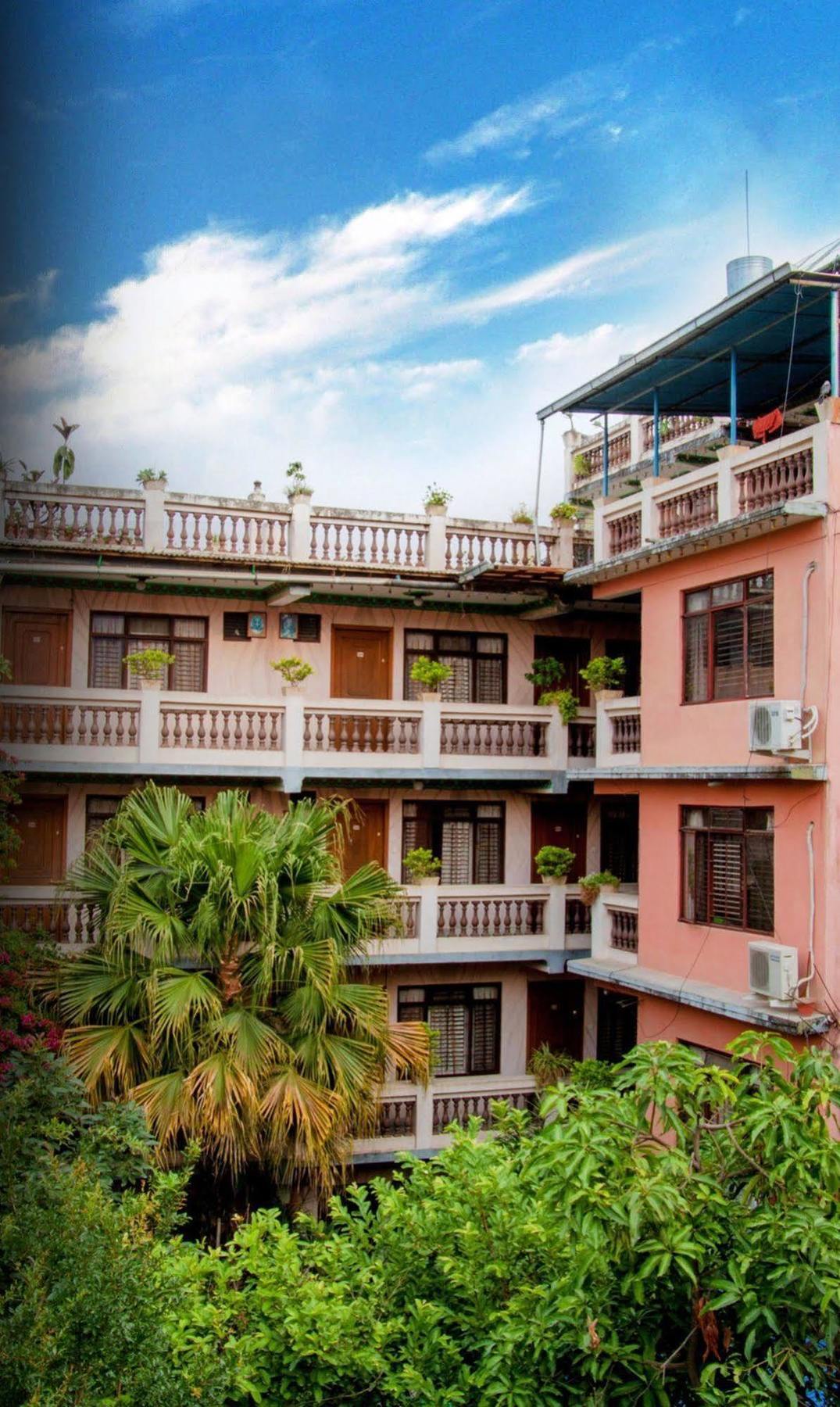 Hotel Metropolitan Kantipur Katmandu Eksteriør billede